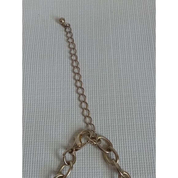 Red & Gold Toned Rhinestone Encrusted Flower Shaped Pendants Statement Necklace - Picture 10 of 11